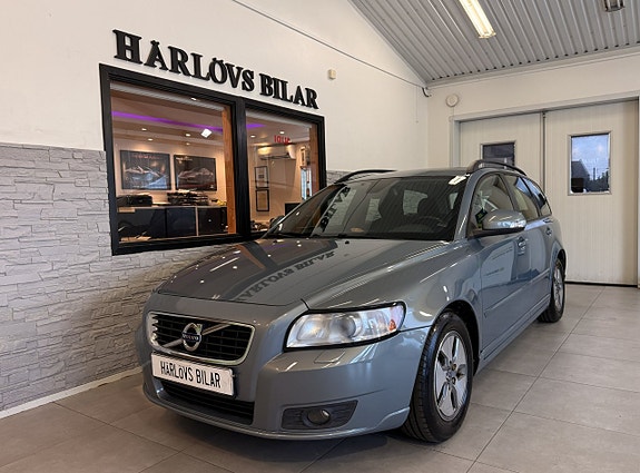 Volvo V50 10 of 16