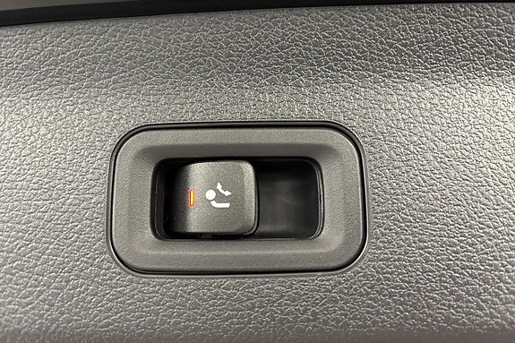 Mercedes-Benz GLS450 d 17 of 25