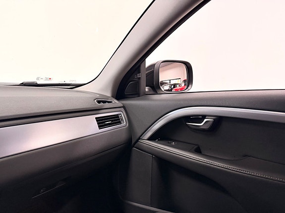 Volvo XC70 25 of 30