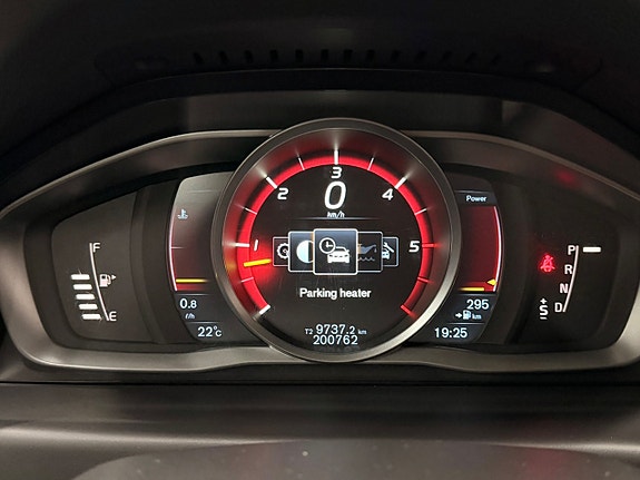 Volvo XC70 17 of 30