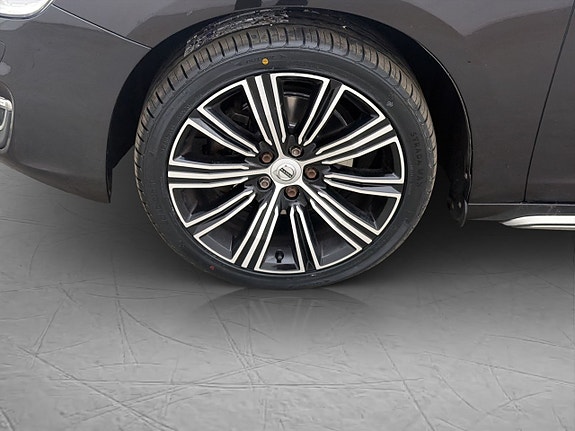 Volvo V60 27 of 30