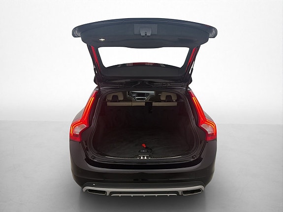 Volvo V60 24 of 30