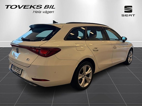 Seat Leon 2 of 10