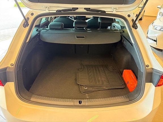 Seat Leon 10 of 10