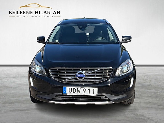 Volvo XC60 4 of 25