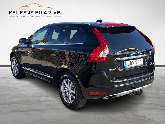 Volvo XC60 9 of 25