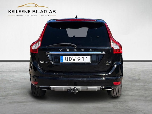 Volvo XC60 6 of 25