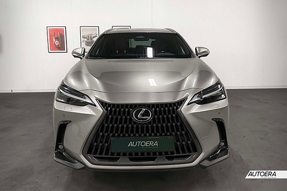 Lexus NX450h+ 6 of 27