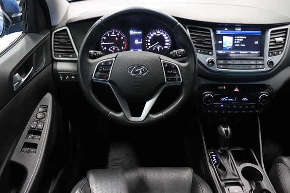 Hyundai Tucson 13 of 30
