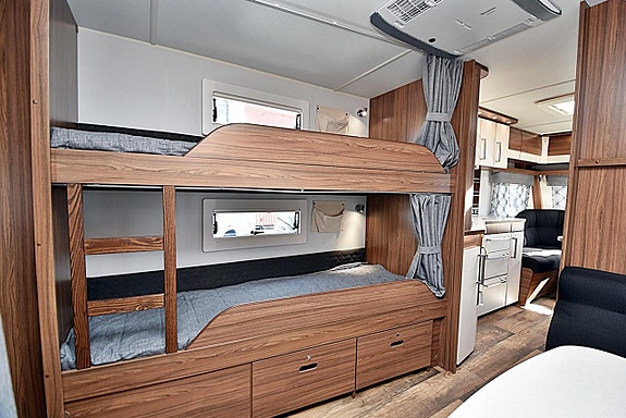 Polar 730 FDCXA Selected , Barnkammare 24 of 27