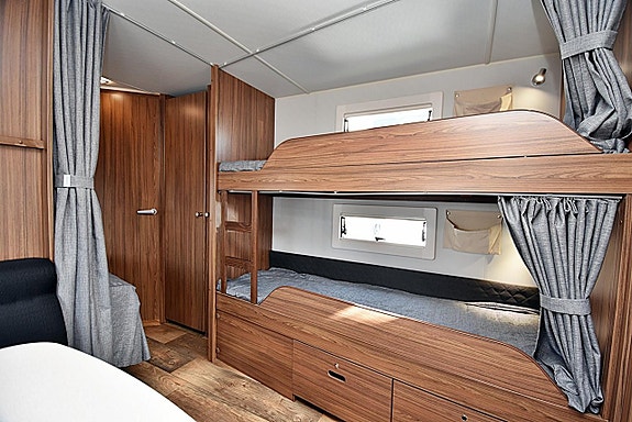 Polar 730 FDCXA Selected , Barnkammare 17 of 27