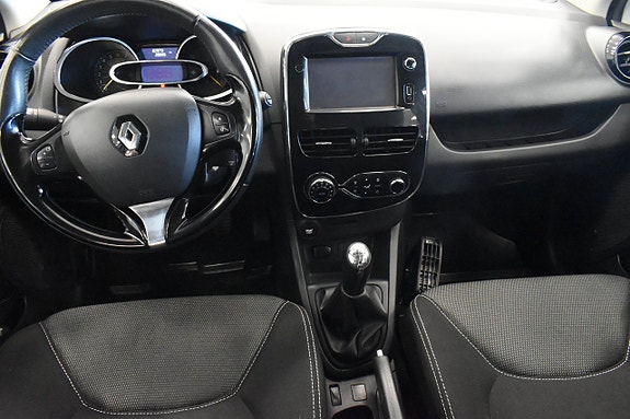 Renault Clio 10 of 18