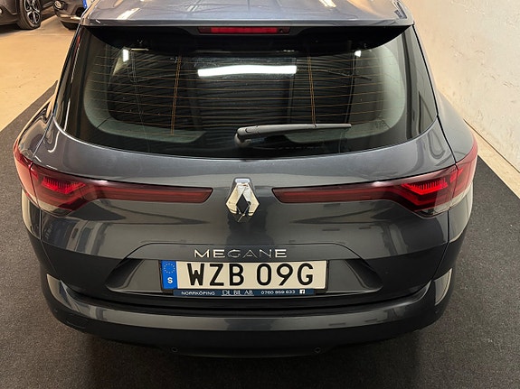 Renault Megane 5 of 30