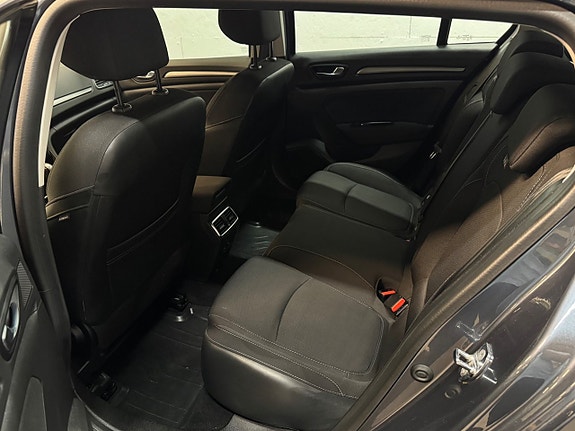 Renault Megane 18 of 30