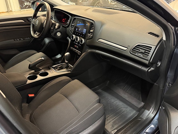 Renault Megane 16 of 30