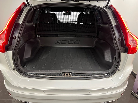Volvo XC60 22 of 24