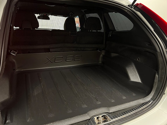 Volvo XC60 23 of 24