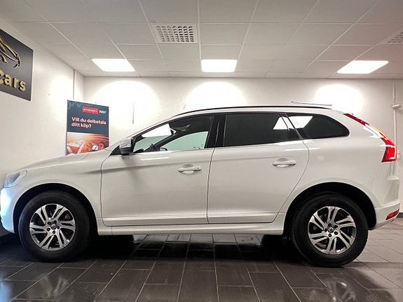Volvo XC60 6 of 24