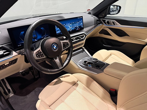 BMW i4 12 of 19