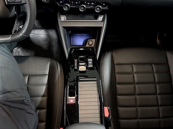 Citroen C4 X 13 of 19