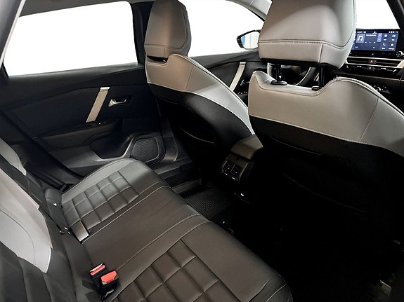 Citroen C4 X 15 of 19