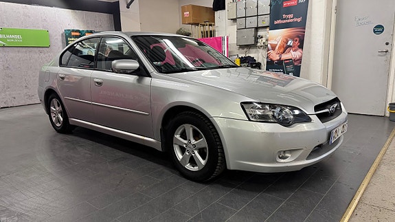 Subaru Legacy 3 of 20