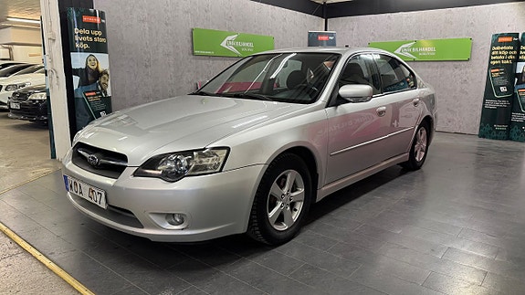 Subaru Legacy 2 of 20