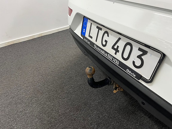 Volvo V40 10 of 22