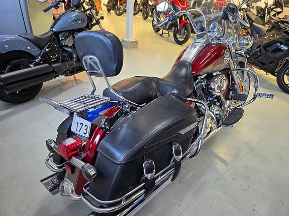 Harley-Davidson ROAD KING CLASSIC 4 of 4