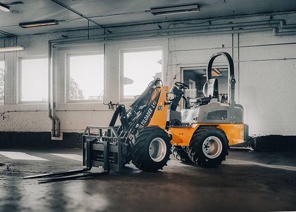 Multiloader L10 - kompakt hjullastare med Kubotamotor