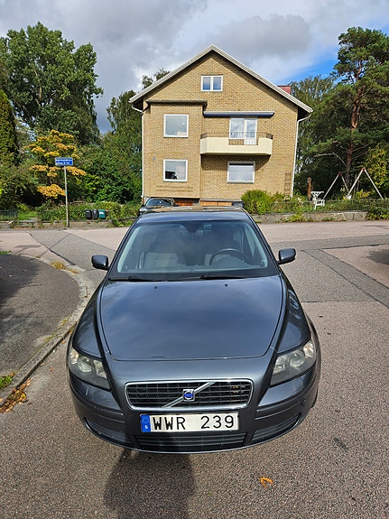 Volvo S40 5 of 12
