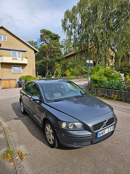 Volvo S40 7 of 12