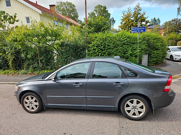 Volvo S40 6 of 12