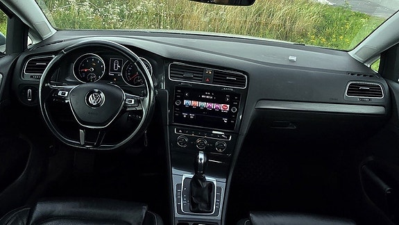 Volkswagen Golf I 7 of 12