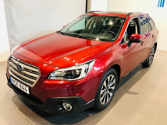 Subaru Outback 2 of 9