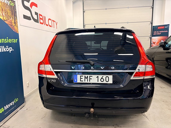 Volvo V70 9 of 30
