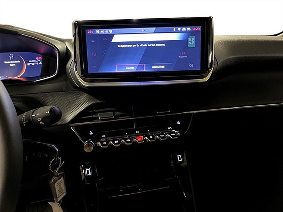 Peugeot 2008 12 of 19