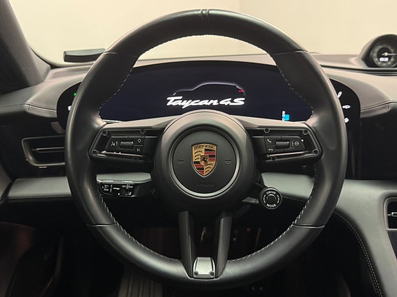 Porsche Taycan 4S 8 of 19