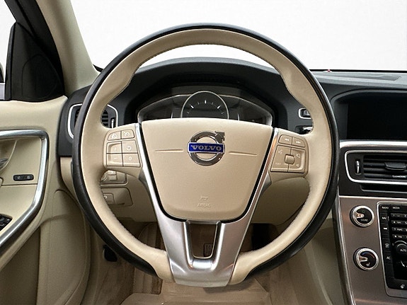 Volvo V60 Cross Country 22 of 30
