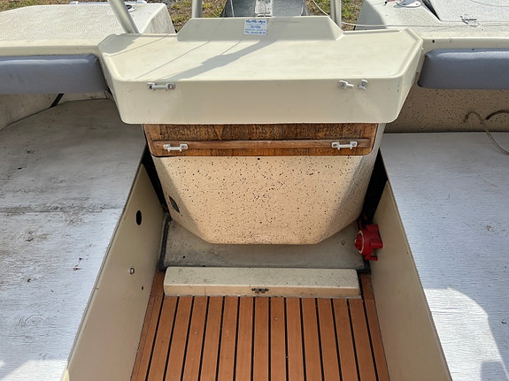 Flipper 620 – 200 hk Mariner – 30-släp – nyservad 8 of 15