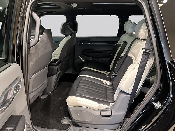 Kia EV9 9 of 23