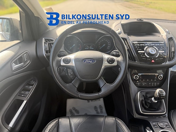 Ford Kuga 11 of 17