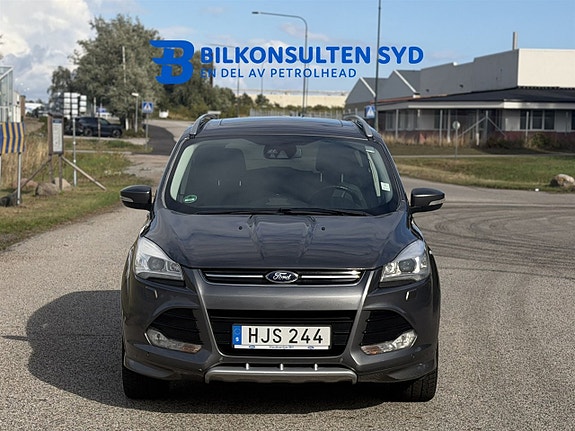 Ford Kuga 2 of 17