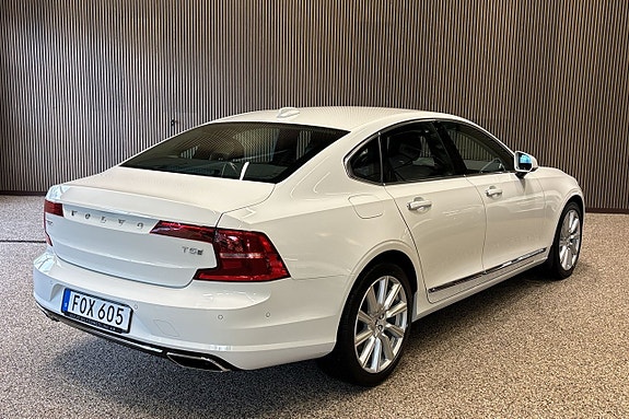 Volvo S90 4 of 12