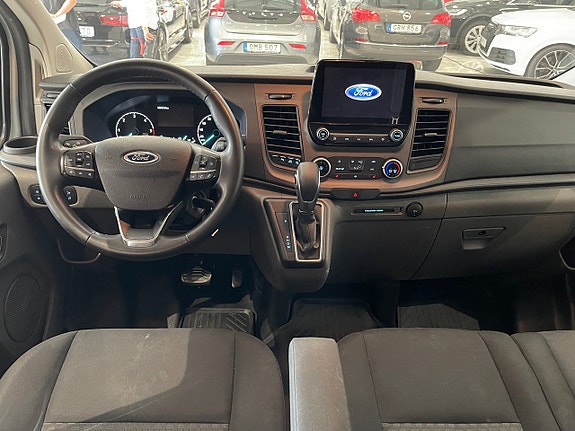 Ford Transit Custom 10 of 27