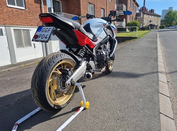Honda CB650F 3 of 10