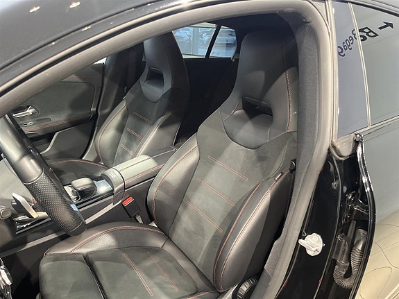 Mercedes-Benz CLA200 5 of 14