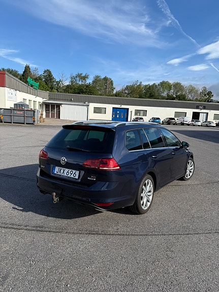 Volkswagen Golf VII 3 of 5