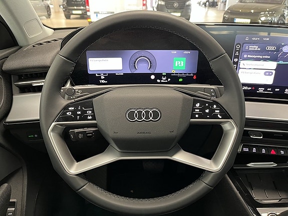 Audi Q3 8 of 17