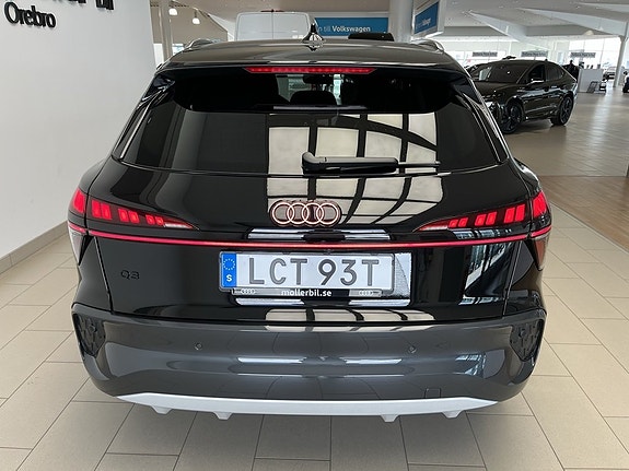 Audi Q3 5 of 17
